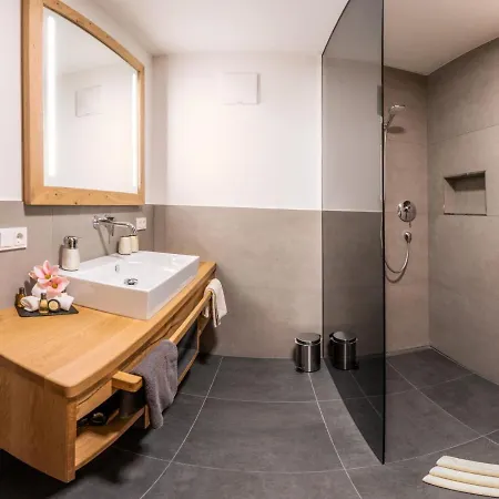 Ellmauer Hex * 엘마우