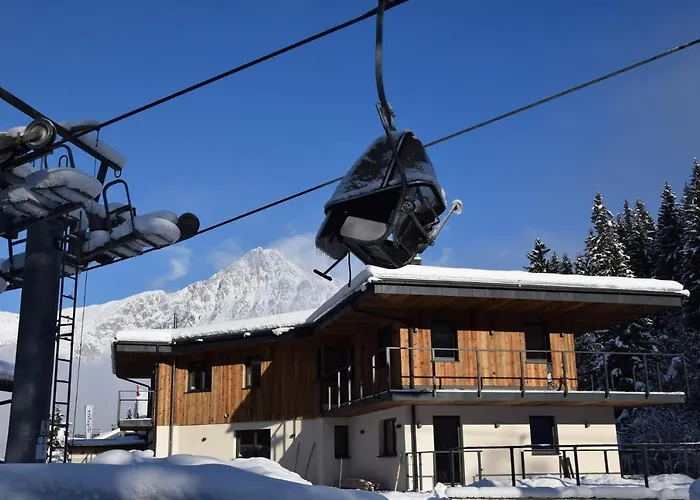 Ellmauer Hex アパート